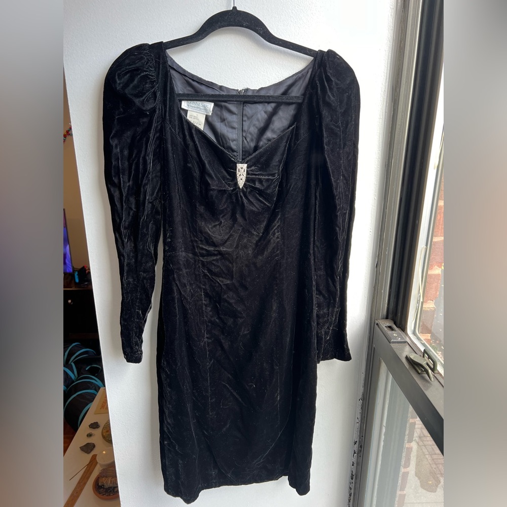Gunne Sax 80s Black Crushed Velvet Holiday Mini Dress